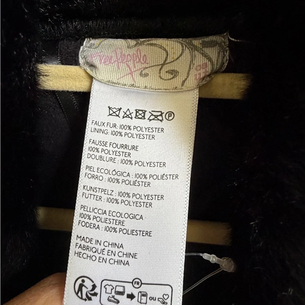 New OS one size large oversized FREE PEOPLE starlett faux fur poncho black coat